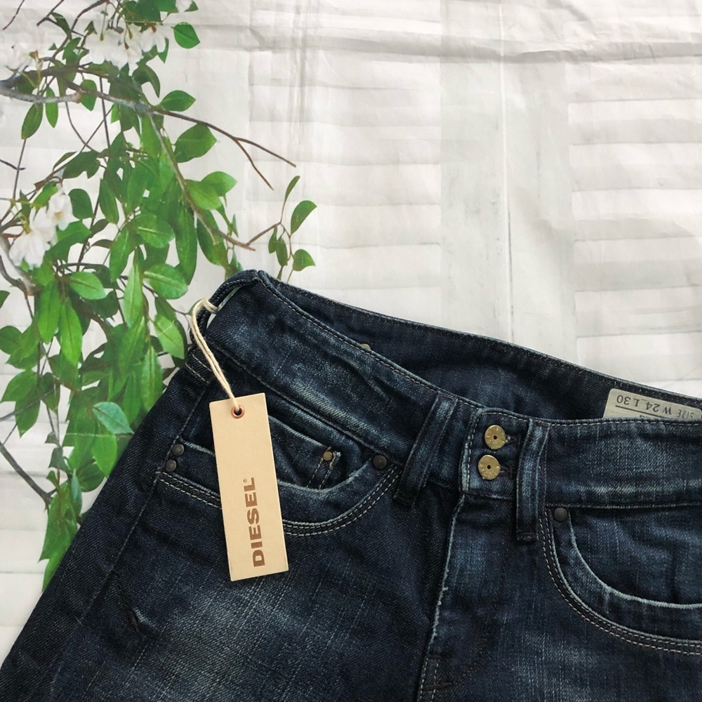 NWT Diesel Women’s Ronhar Bootcut Jeans Sz W24 L30